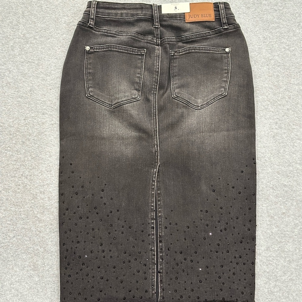 Judy Blue Black Denim Skirt - Picture 6 of 7